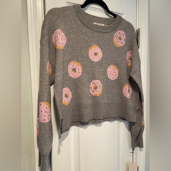 NWT If It Were Me Size S Oversized Cropped Pink Frosted Donut Pullover Sweater - Picture 5 of 13